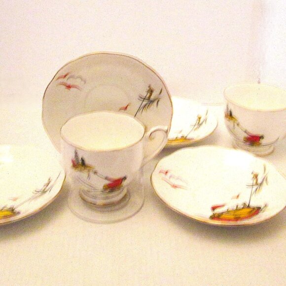 Skiing Sport Enthusiasts 1949 "Special Series" Limited Edition Lg teacup sets - Picture 8 of 8